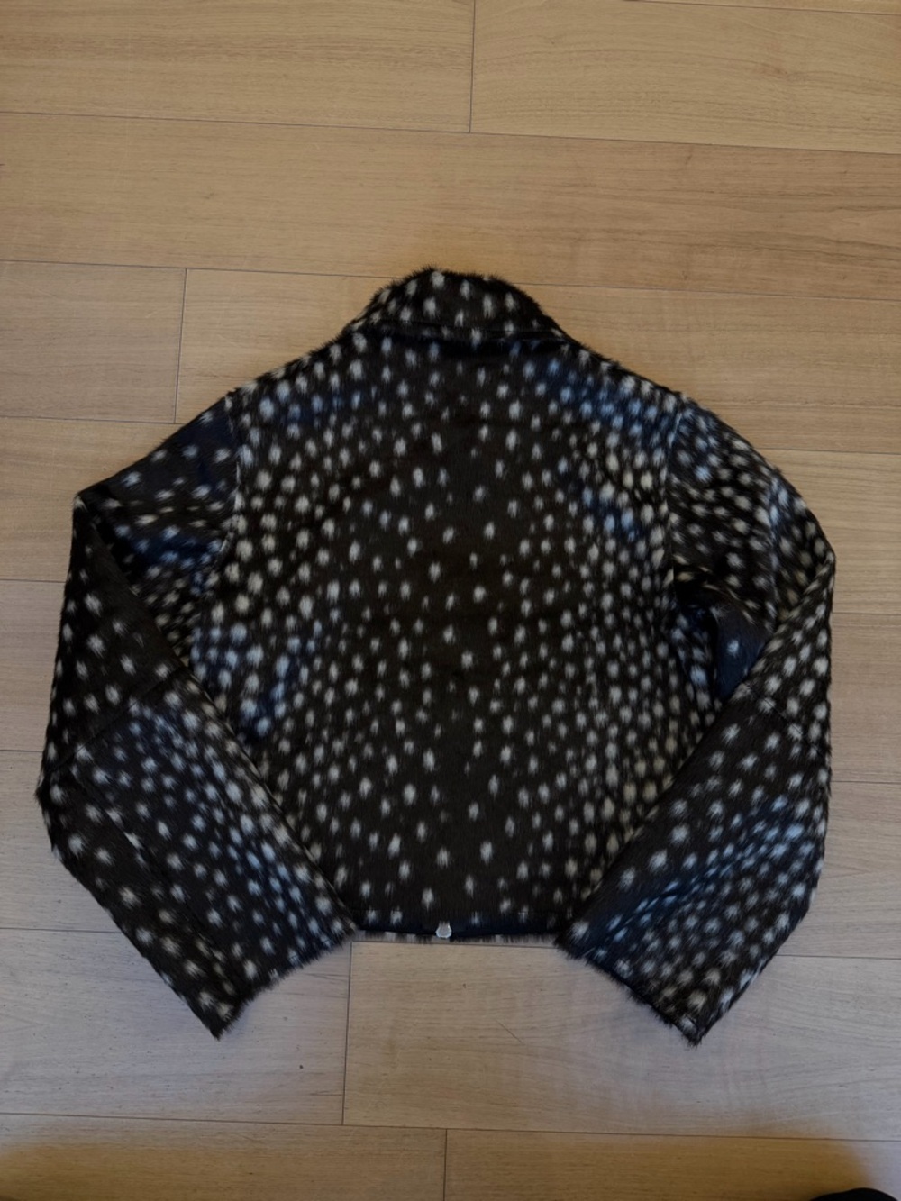 H&M Black and White Faux Fur Zip Jacket - Picture 2 of 2